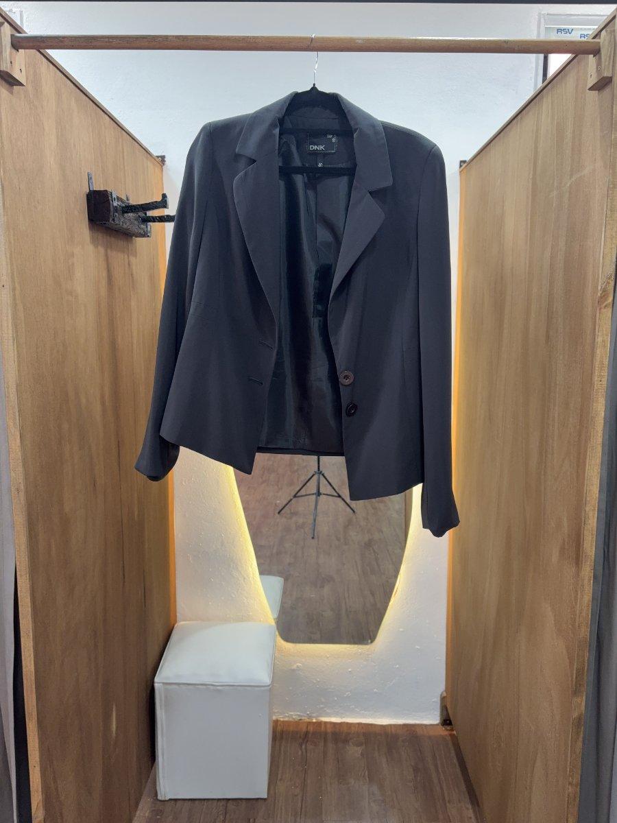 Blazer negro (DNK)