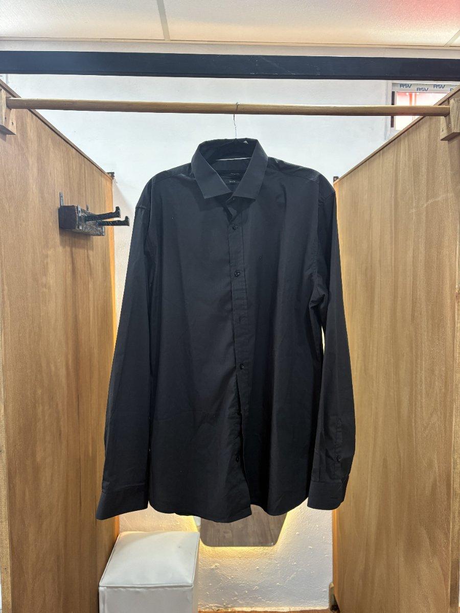 Camisa negra lisa (JEAN VERNIER)
