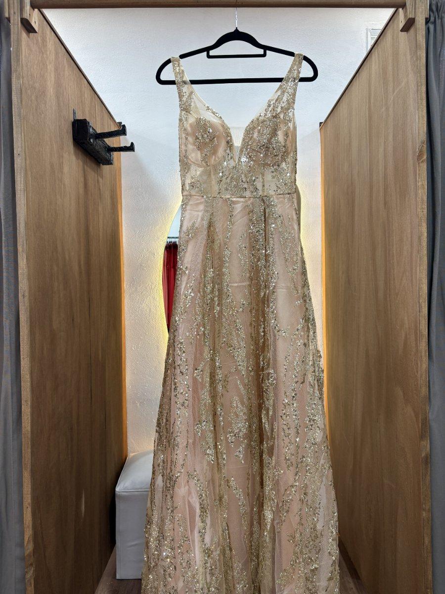 Vestido largo novia/quinceañera beige con brillos