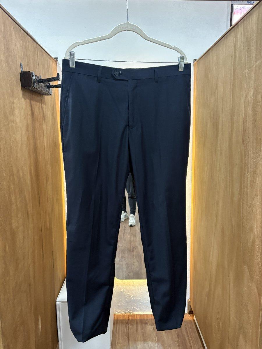 Pantalón azul oscuro liso (CUATROASES)