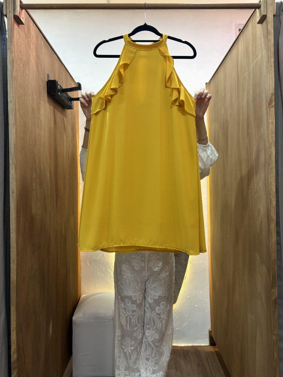 Vestido corto amarillo sin mangas