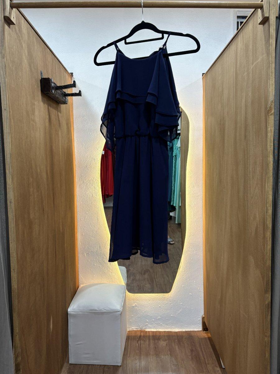 Vestido corto azul con volados