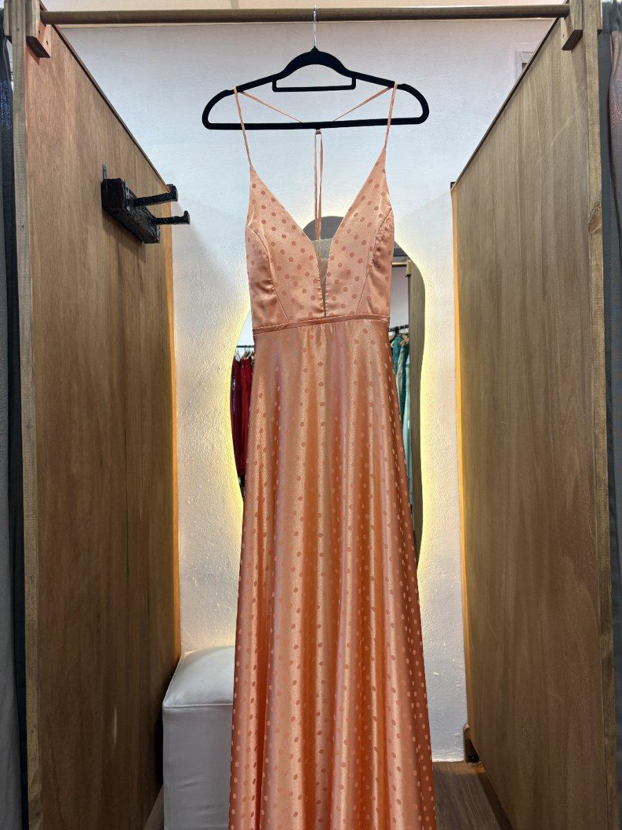 Vestido largo rosa lunares