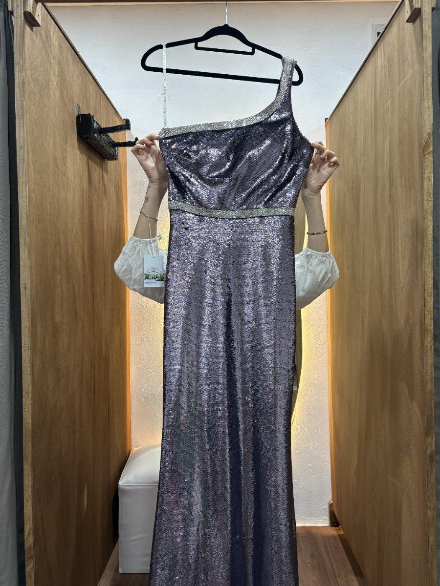 Vestido violeta con lentejuelas falda de sirena