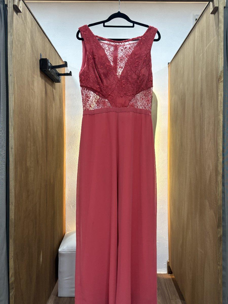 Vestido con parte superior tul bordado salmon