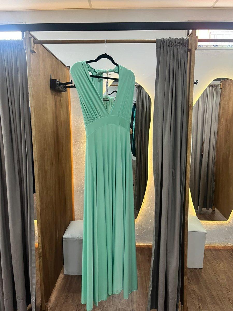 Vestido largo verde menta