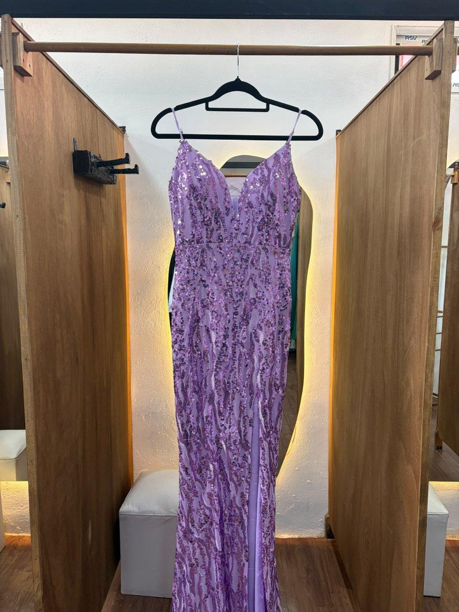 Vestido lila con lentejuelas