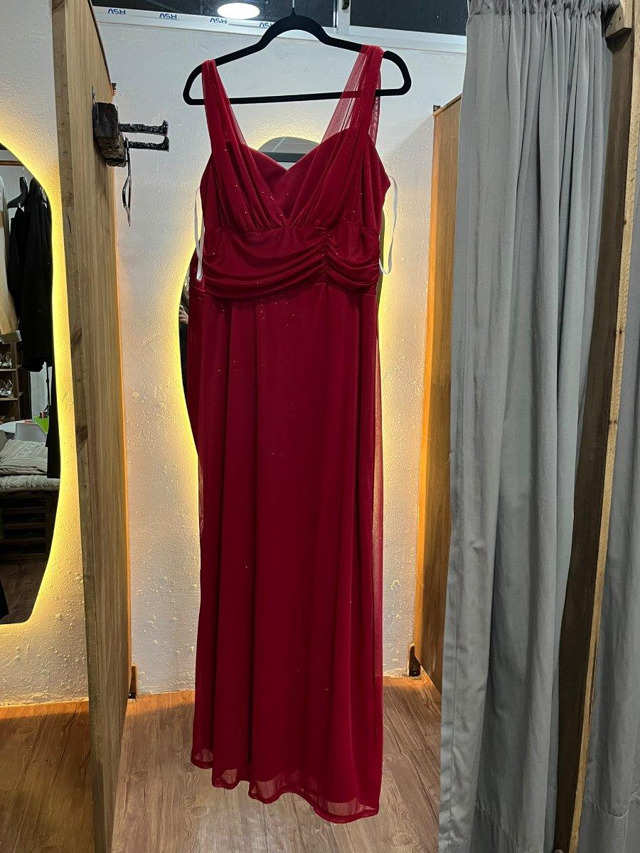 Vestido largo rojo con brillitos
