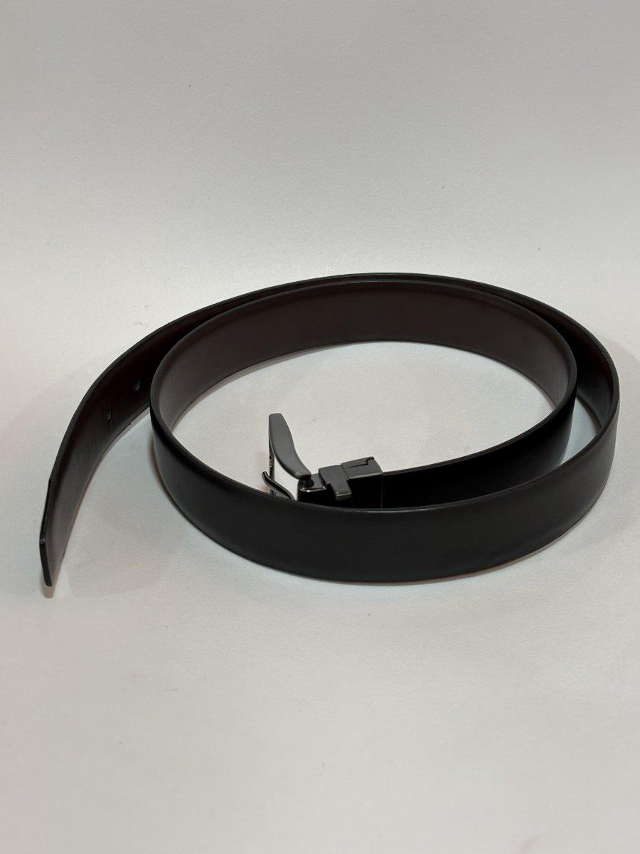 Cinturon negro y marron oscuro reversible