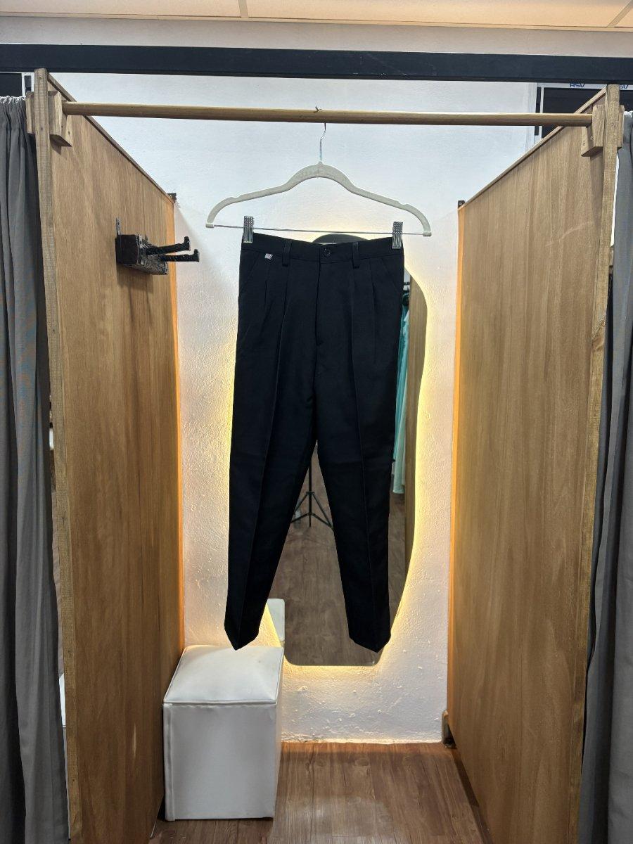 Pantalón de niño negro
