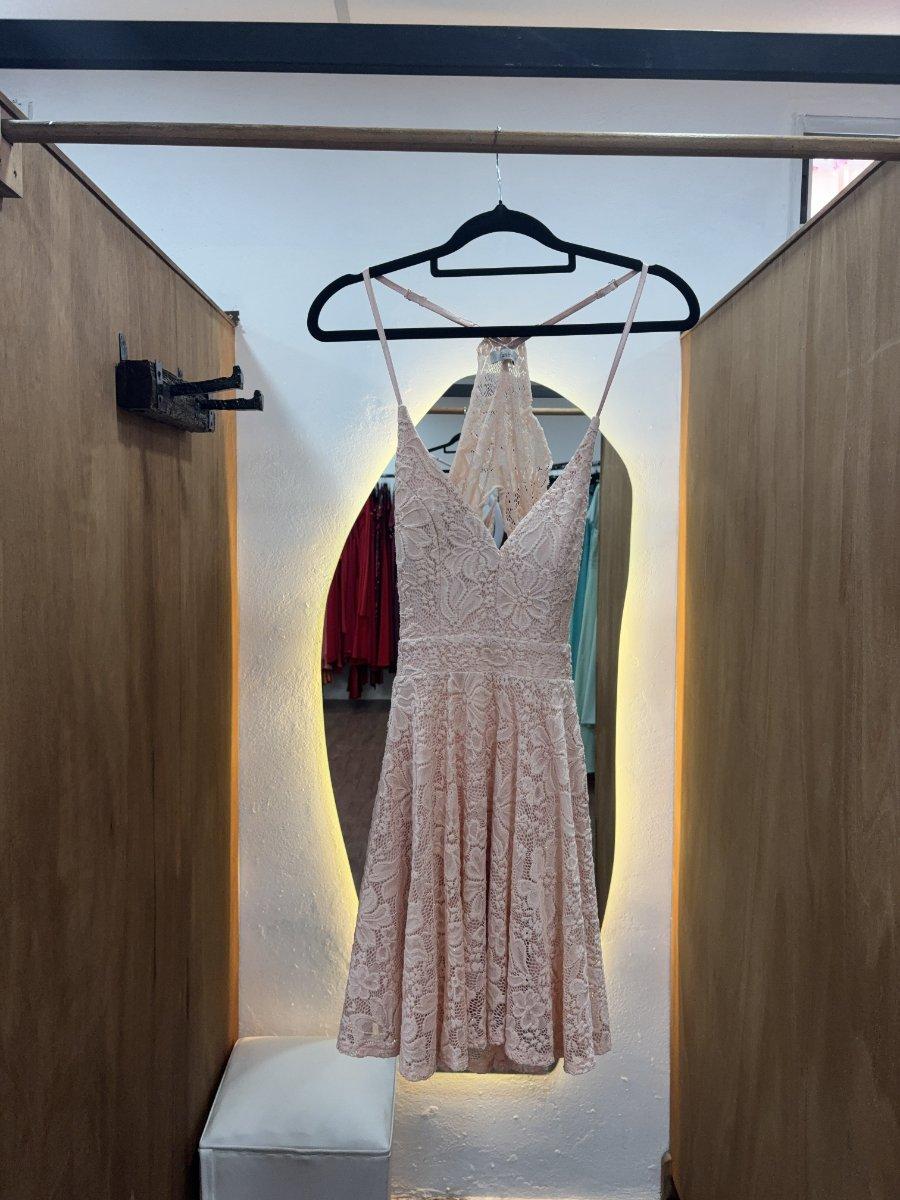 Vestido de niña rosa